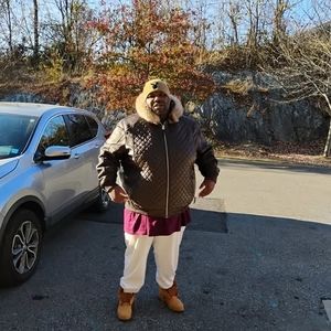 Meet your Posher, Jean